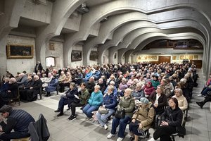 26-04-11 10-51-05 4445