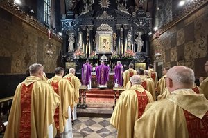 25-11-22 08-23-16 3012