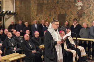 25-11-21 21-04-09 2974