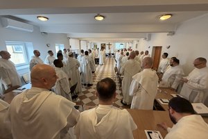 26-03-02 09-30-00 3954