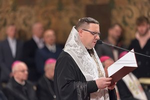 25-11-21 21-08-49 2978