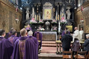 25-12-15 11-03-50 3213