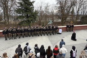 26-03-26 15-36-32 4236