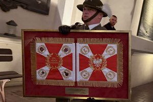 26-03-01 20-43-14 3925