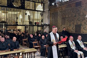 25-11-20 21-04-30 2962