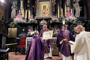 25-12-15 11-09-34 3219