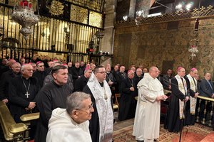 25-11-21 21-16-24 2982